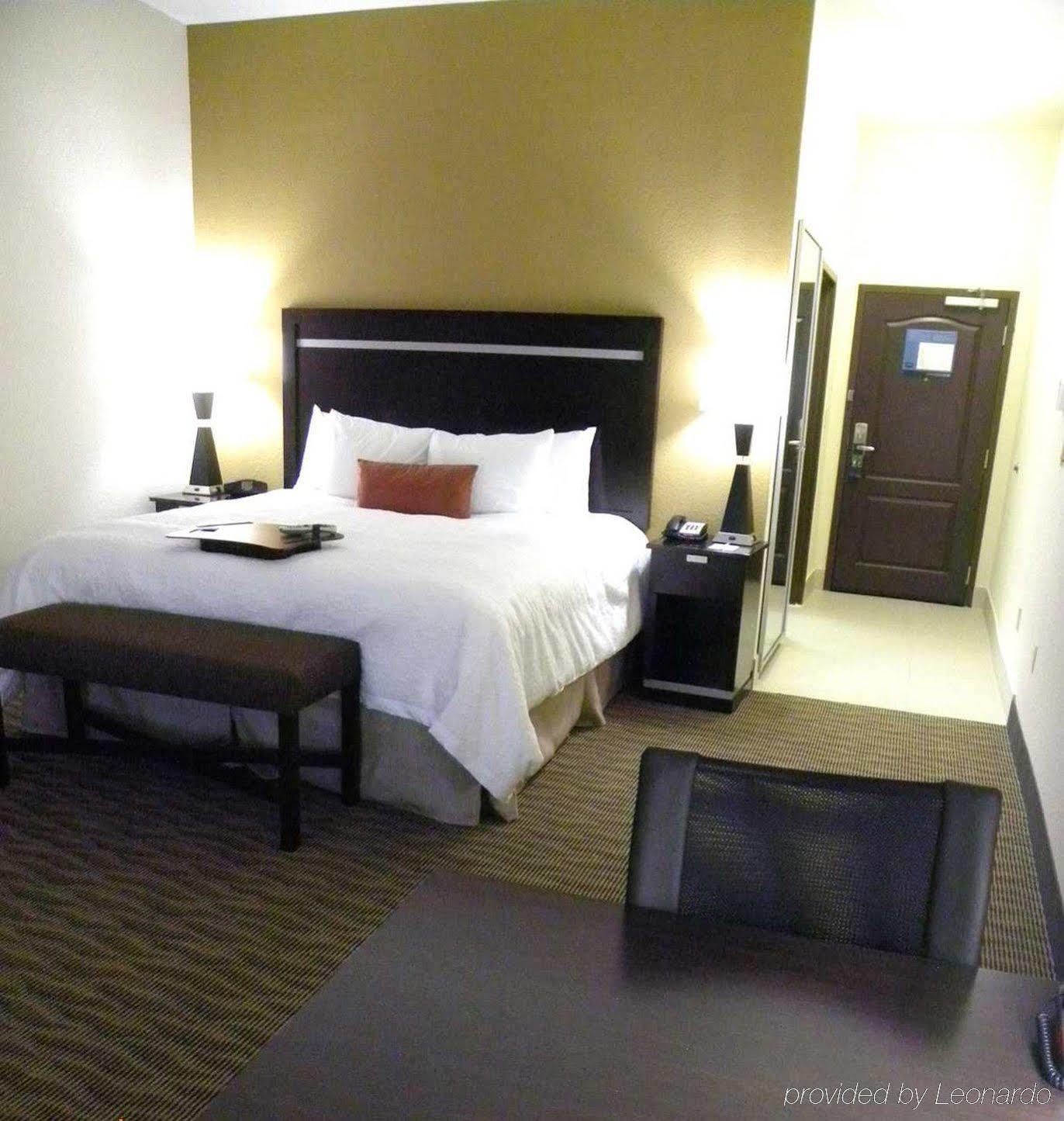 Hampton Inn & Suites Dallas I-30 Cockrell Hill, Tx Kamer foto